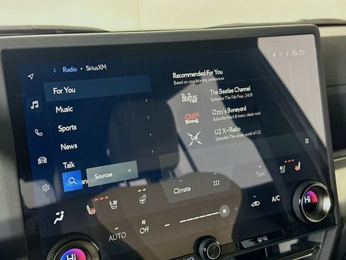 Used 2024 Lexus GX 550 image 29