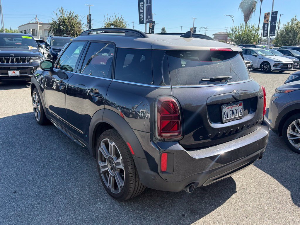 Used 2024 MINI Cooper Countryman S FWD image 2