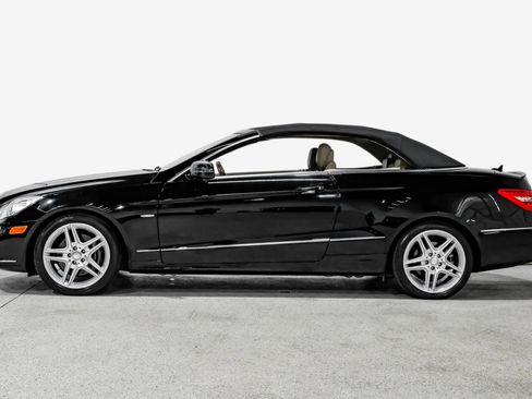 Used 2012 Mercedes-Benz E 350 Cabriolet image 17