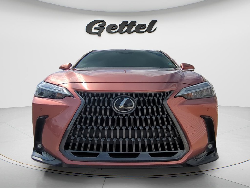 Used 2025 Lexus NX 250 FWD w/ Towing Package (2000 Lbs) image 2