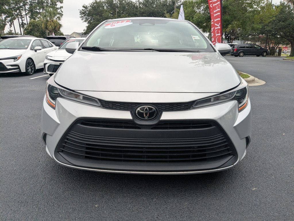 Certified 2024 Toyota Corolla LE FWD image 27