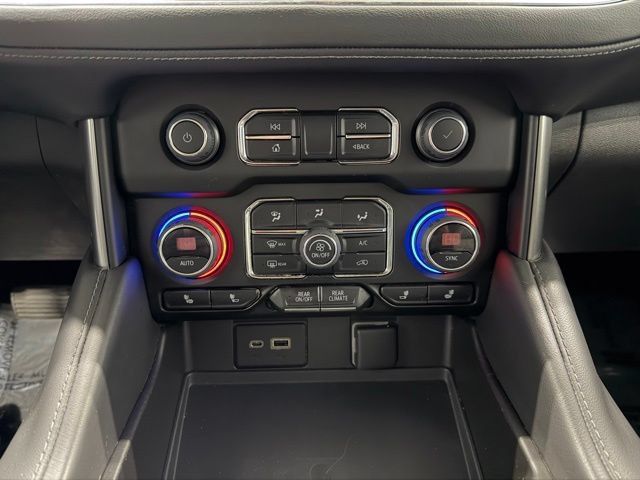 Used 2022 Chevrolet Tahoe LT AWD/4WD image 17