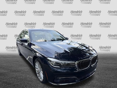 Used 2016 BMW 740i RWD image 2