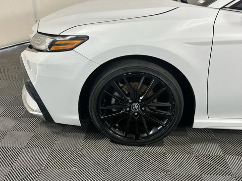 Used 2023 Toyota Camry XSE w/ Navigation Package FWD image 11