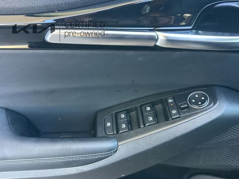 Certified 2024 Kia Seltos EX FWD image 12