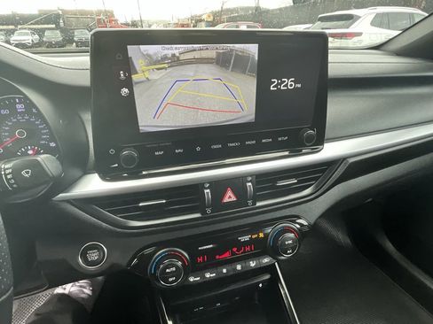 Used 2022 Kia Forte GT-Line w/ GT-Line Premium Package image 29