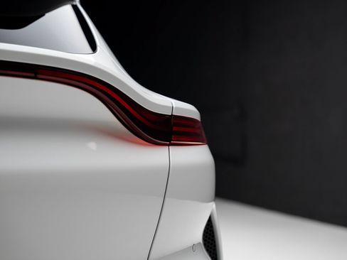 Used 2023 Aston Martin DBX 707 AWD/4WD image 28
