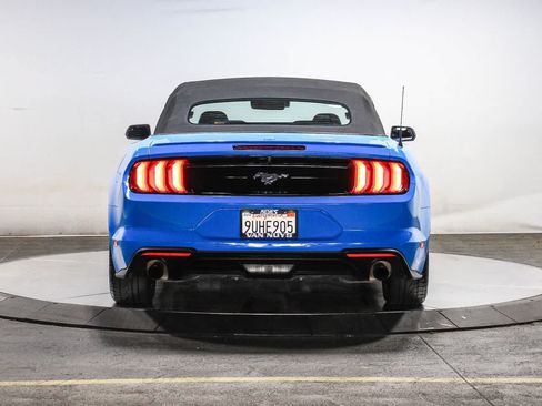 Used 2022 Ford Mustang Premium RWD image 3