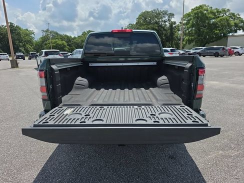 Used 2024 Nissan Frontier SV w/ SV Convenience Package RWD image 33