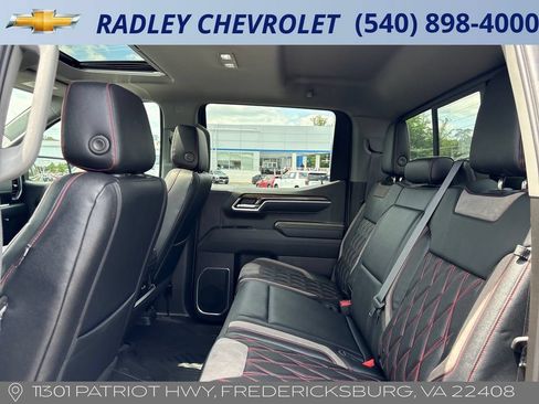 Used 2022 Chevrolet Silverado 1500 RST AWD/4WD image 12