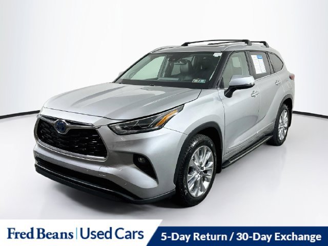 Used 2023 Toyota Highlander Limited AWD/4WD image 3