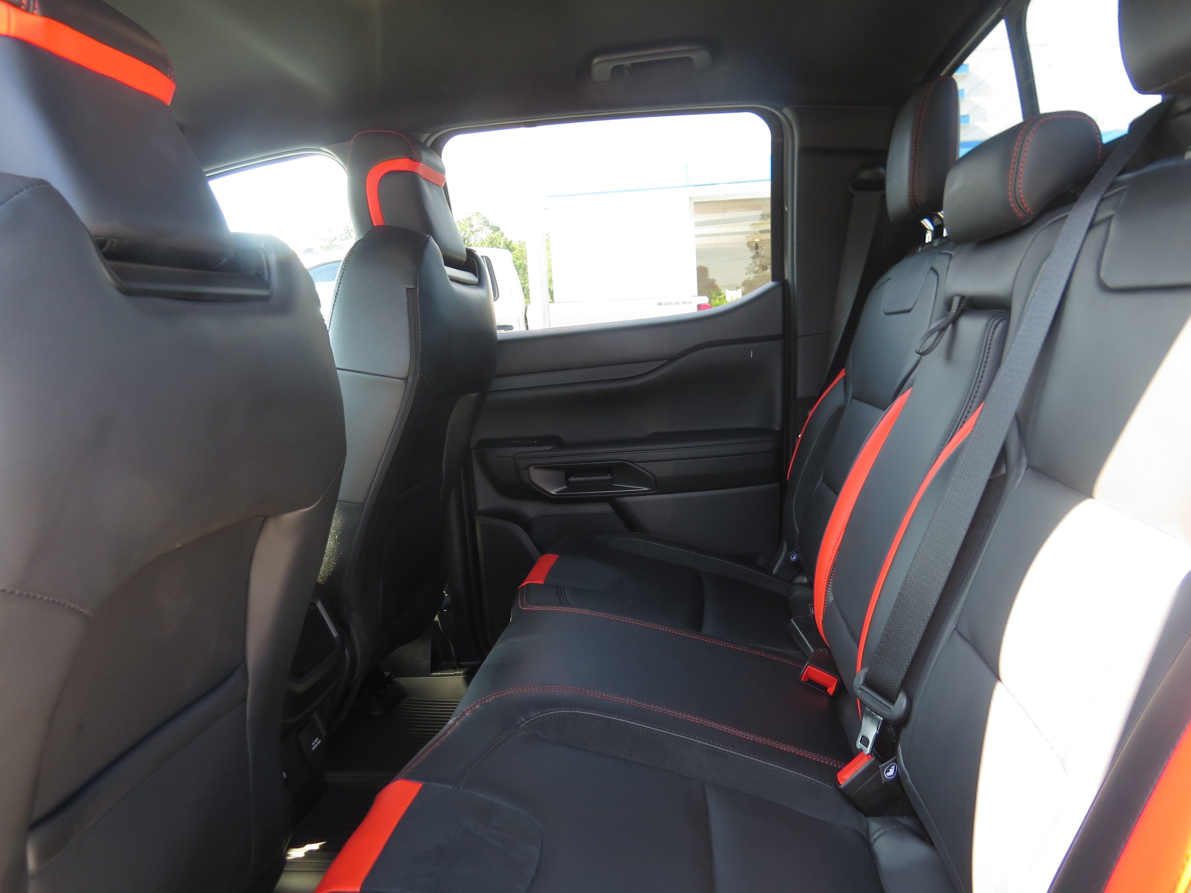 Used 2025 Ford Ranger Raptor AWD/4WD image 15