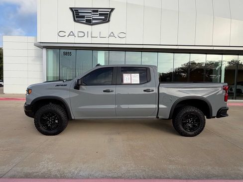Used 2024 Chevrolet Silverado 1500 ZR2 w/ Technology Package AWD/4WD image 2
