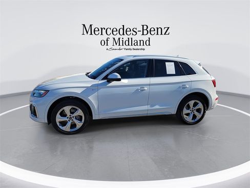 Used 2025 Audi Q5 2.0T Premium Plus w/ Premium Plus Package image 5