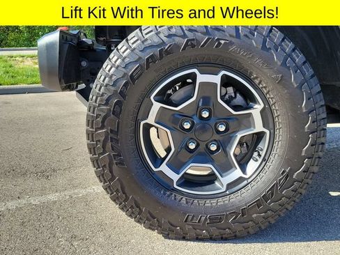Used 2023 Jeep Gladiator Mojave w/ LED Lighting Group AWD/4WD image 7