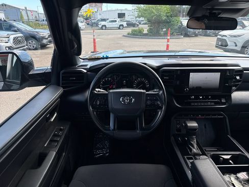 Used 2025 Toyota Tundra SR5 w/ SR5 Convenience Package AWD/4WD image 12