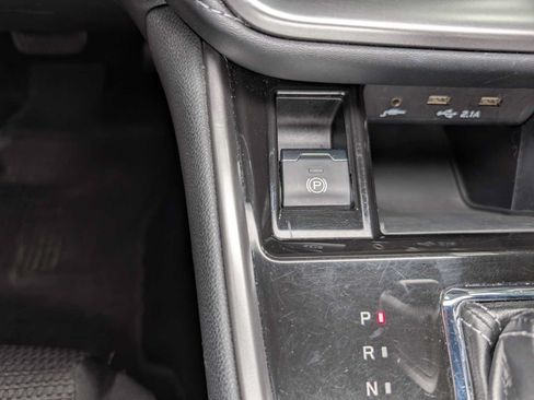 Used 2021 Subaru Outback Premium w/ Popular Package #1 AWD/4WD image 28