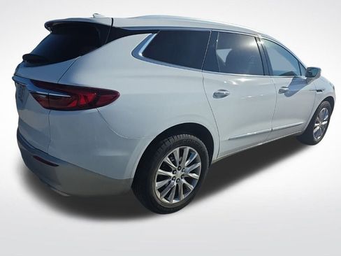 Used 2020 Buick Enclave Essence w/ Sound and Sites Package image 39