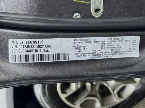 Used 2021 Jeep Cherokee Trailhawk w/ Sun, Sound & Nav Group image 31