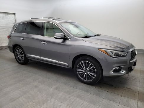 Used 2020 INFINITI QX60 Luxe w/ Sensory Package FWD image 11