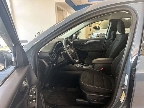 Used 2023 Ford Escape Active AWD/4WD image 8
