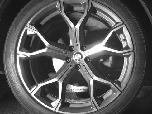 Used 2019 BMW X7 xDrive40i w/ Premium Package image 15