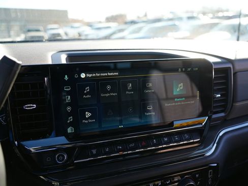 Used 2025 Chevrolet Silverado 2500 ZR2 image 14