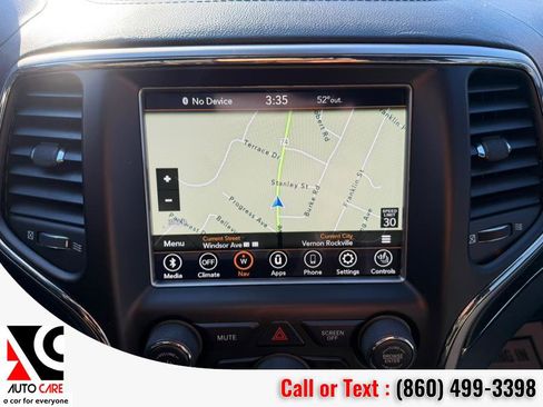 Used 2018 Jeep Grand Cherokee High Altitude image 25