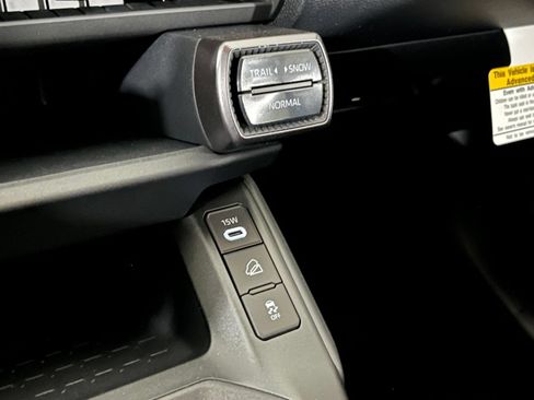 New 2026 Toyota RAV4 SE w/ Convenience Package AWD/4WD image 26