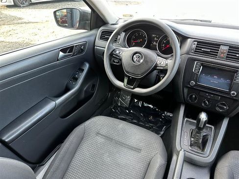 Used 2016 Volkswagen Jetta S FWD image 22