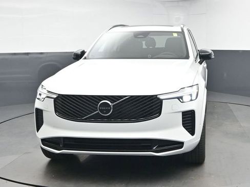 New 2026 Volvo XC90 B6 Ultra w/ Protection Package Premier image 3