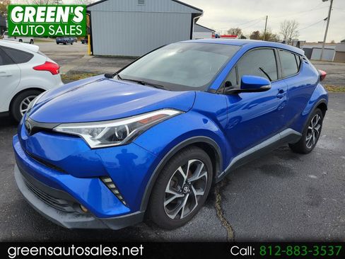 Used 2019 Toyota C-HR XLE image 1