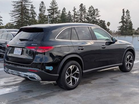 Certified 2025 Mercedes-Benz GLC 350e 4MATIC image 5