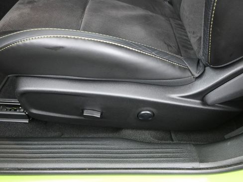 Used 2023 Dodge Challenger R/T Scat Pack RWD image 11