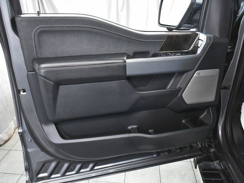 Used 2023 Ford F150 Lariat w/ Equipment Group 502A High image 9