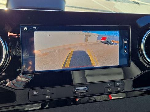 New 2026 Mercedes-Benz Sprinter 2500 image 18