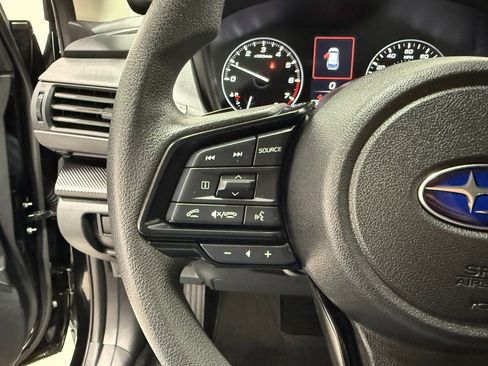 Used 2025 Subaru Crosstrek 2.0i Premium w/ Crosstrek Mirror Package AWD/4WD image 21