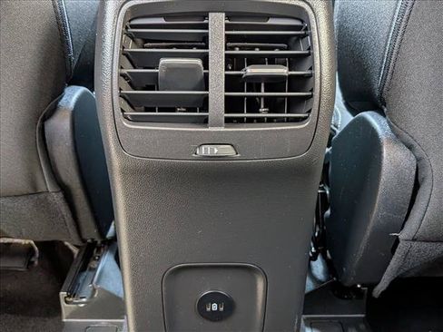 Used 2024 Ford Escape Active AWD/4WD image 18