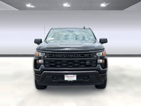 Used 2026 Chevrolet Silverado 1500 Custom AWD/4WD image 6