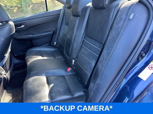 Used 2015 Toyota Camry XLE w/ Moonroof Package FWD image 6