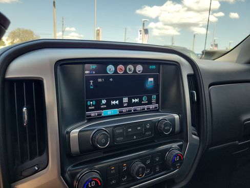 Used 2017 GMC Sierra 1500 SLE w/ SLE Value Package image 15