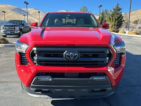 New 2026 Toyota Tacoma SR5 image 8