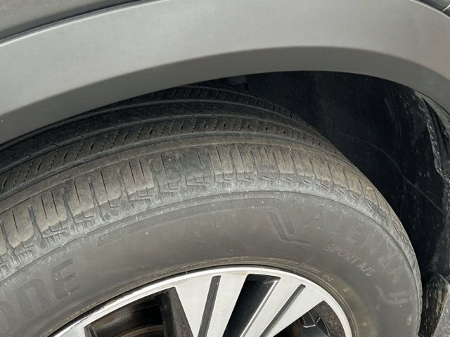 Used 2023 Nissan Rogue SV AWD/4WD image 11