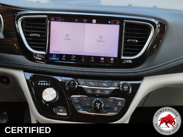 Used 2023 Chrysler Pacifica Limited FWD image 24