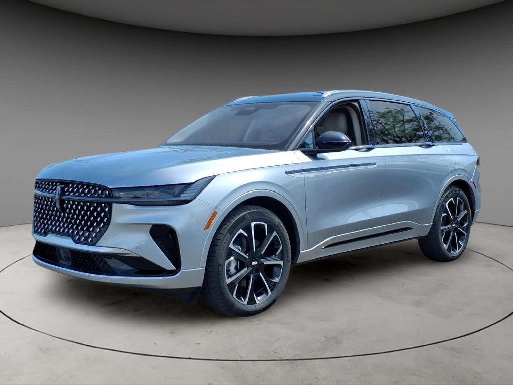 New 2026 Lincoln Nautilus Reserve AWD/4WD image 1