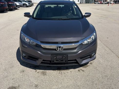 Used 2016 Honda Civic EX-T image 2