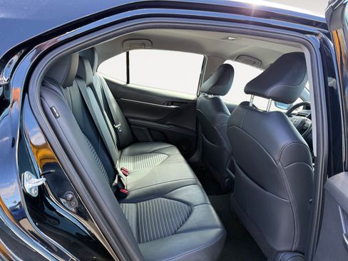 Used 2024 Toyota Camry SE FWD image 18