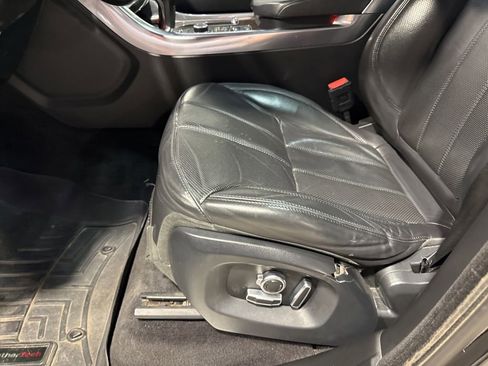 Used 2017 Land Rover Range Rover Sport HSE AWD/4WD image 27