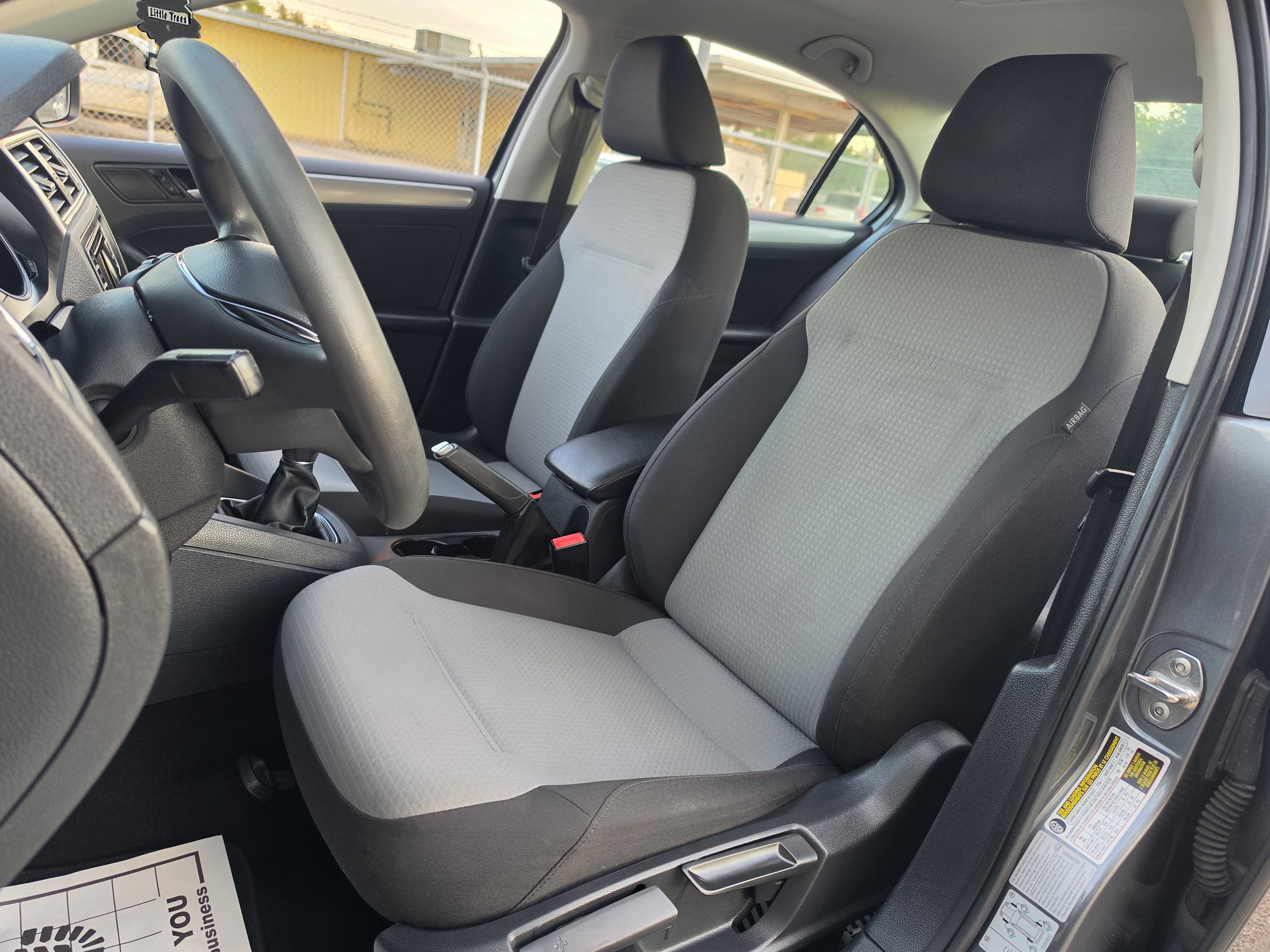 Used 2017 Volkswagen Jetta S FWD image 23