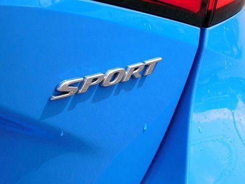 Used 2023 Honda Civic Sport image 6